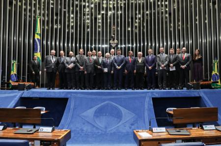 Ajufe comemora 45 anos com sessão solene no Congresso Nacional