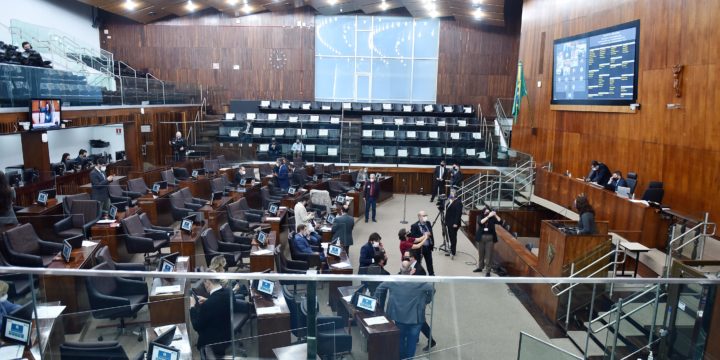 Parlamento gaúcho autoriza o governo do Estado a promover medidas de desestatização da Corsan